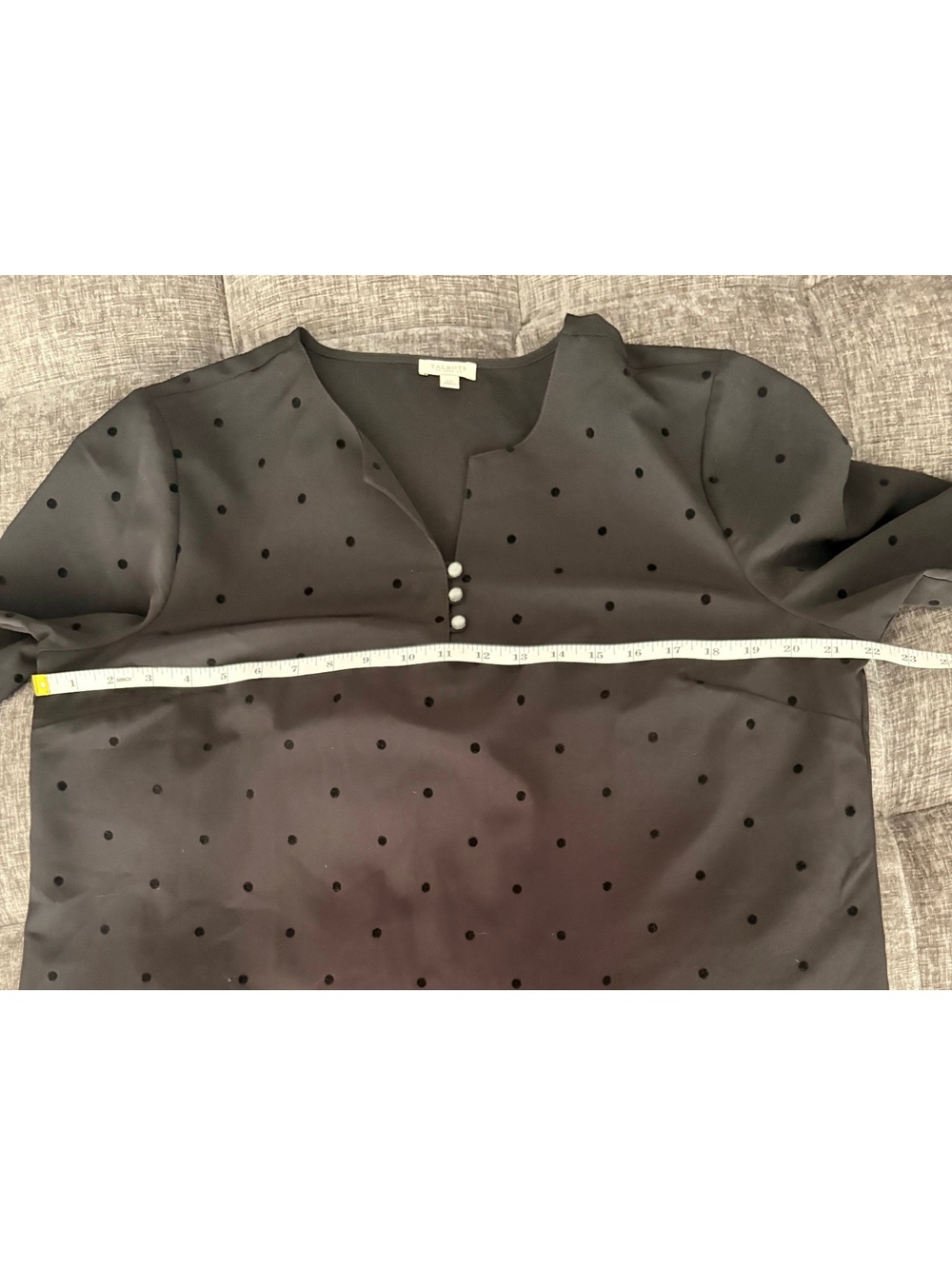 Talbots Petite Black Polka Dot Blouse with Pearl Buttons Size LP - Picture 6 of 9